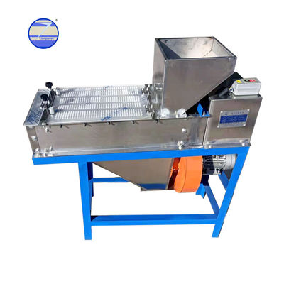 200-300kg/H Dry Type Peanut Red Skin Peeler Roasted Peanut Peeling Machine Cashew Nut Hazelnut Peeling Machine Peanut Bu
