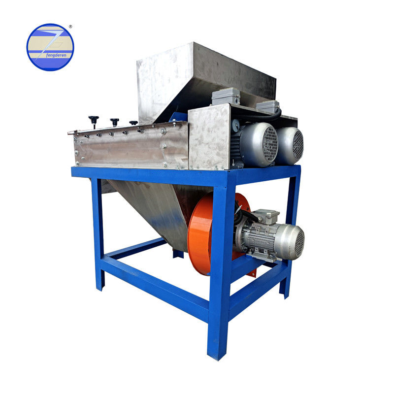 400-600KG/H roasted peanut peeler Peanut red skin peeling machine hazelnut peeling machine